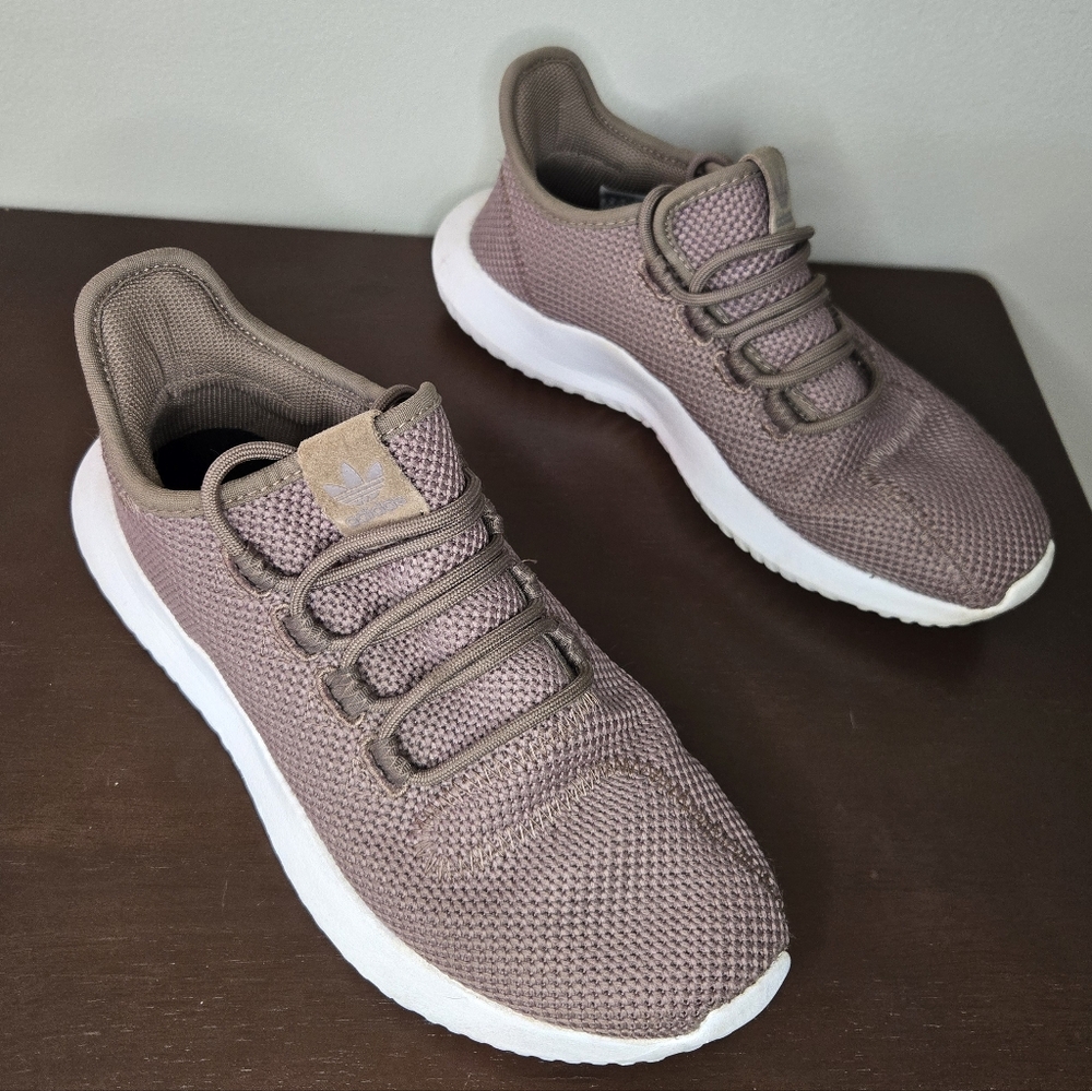 Adidas Knit Sneakers Boys 6 Womens 7.5 Taupe Athletic Shoes
